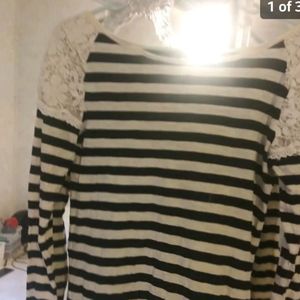 Loft Long Sleve Shirt size small
